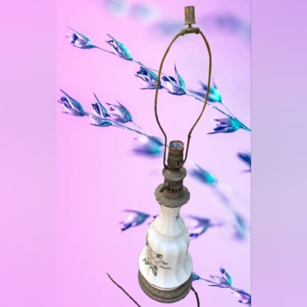 Vintage Floral Ceramic Table Lamp Bronze Accents